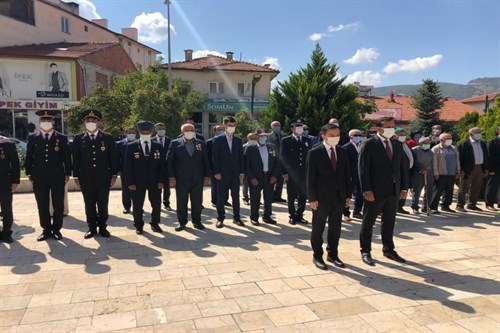 İlçemizde 19 Eylül Gaziler Günü Anma Töreni Gerçekleştirildi.